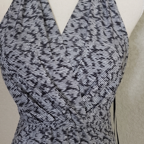 Athleta Go anywhere halter dress - Picture 3 of 9